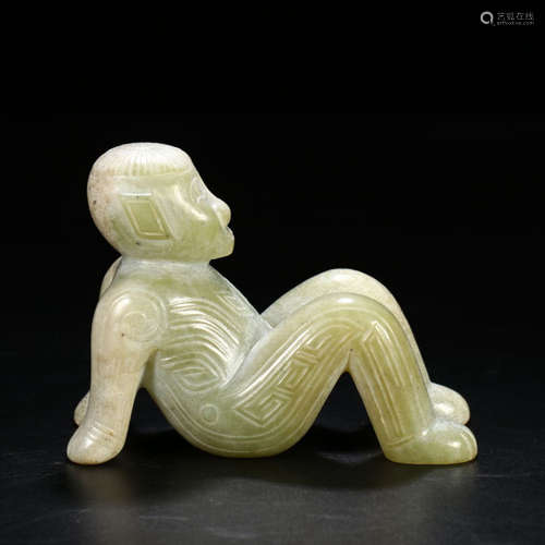 A CHINESE HETIAN JADE CARVED FIGURE ORNAMENT