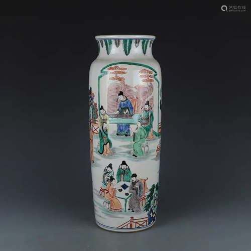 A CHINESE FAMILLE VERTE PAINTED PORCELAIN VASE
