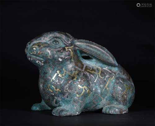 A WARRING STATES PERIOD GOLD AND SILVER RABBIT