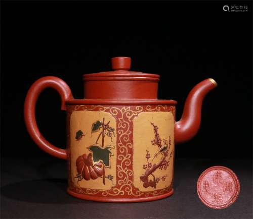 A QING DYNASTY PURPLE CLAY TEAPOT