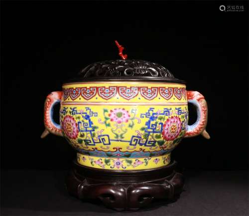 A QING DYNASTY ENAMEL LNCENSE BURNER