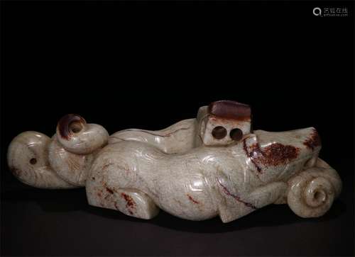 A MING DYNASTY DOUBLE TIGERS JADE ORNAMENT