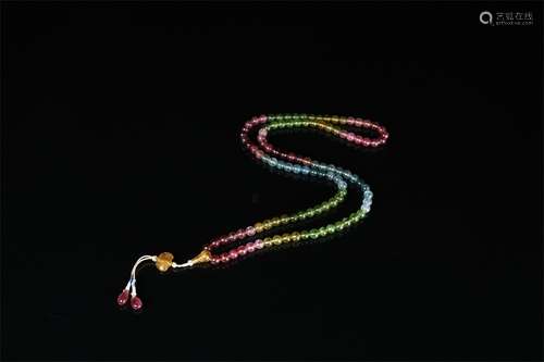 A STRING OF QING DYNASTY JASPER BEADS