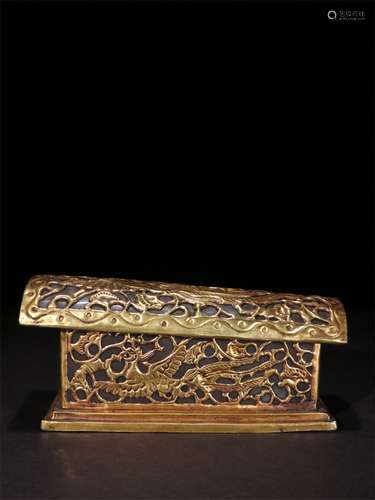 A LIAO DYNASTY SILVER GILDED RELIC COFFIN