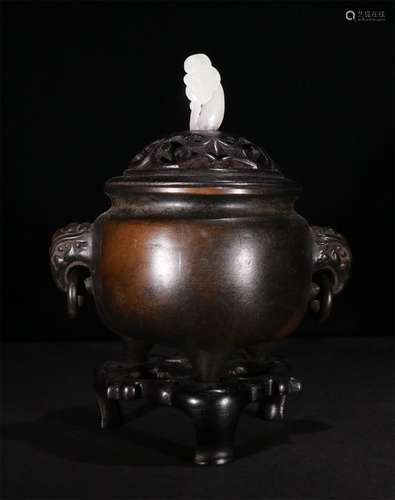 A QING DYNASTY COPPER FUMIGATION INCENSE BURNER