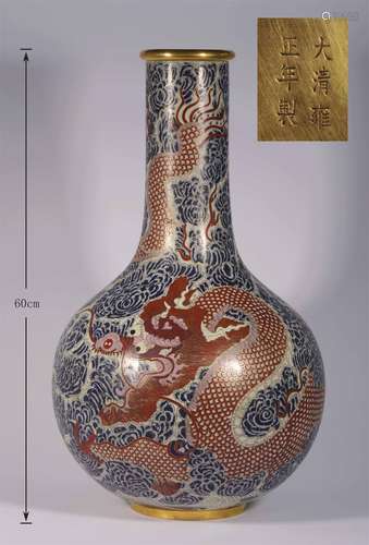 A QING YONGZHENG DYNASTY  COPPER BODY ENAMEL SEA DRAGON BOTTLE