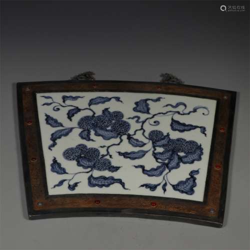 A MING DYNASTY BLUE AND WHITE HANGING SCREEN WITH MELON AND FRUIT PATTERN