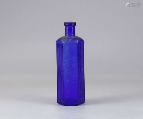 十八世纪 蓝琉璃瓶