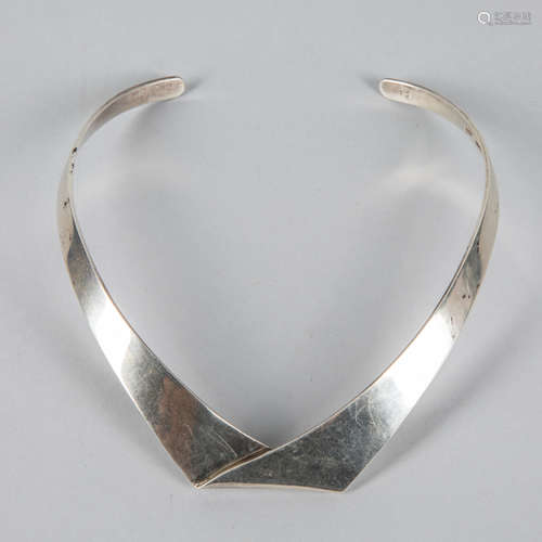 Signed Taxco Designer Alicia Silver Collar Necklace