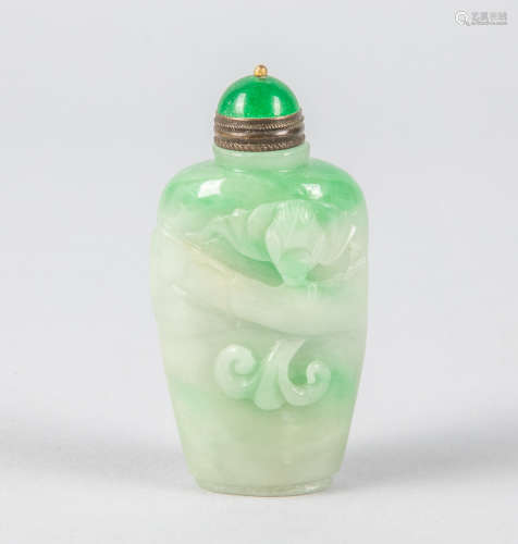 Chinese Carved Jade Jadeite Snuff Bottle