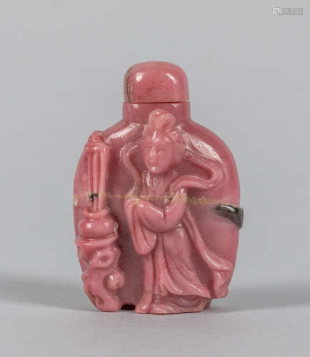 Chinese Carved Ruby Like Snuff Bottle