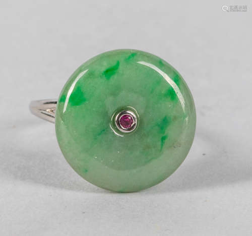 Collectible Chinese Jadeite Ring