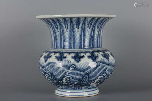 Chinese Blue White Porcelain Spittoon