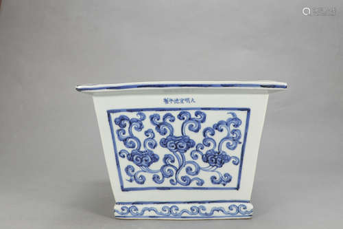 Chinese Blue White Square Planter's Pot