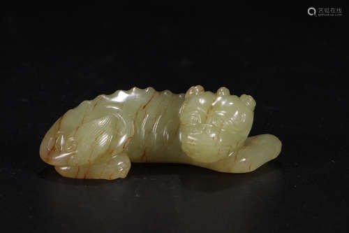 Chinese Yellow Jade Beast