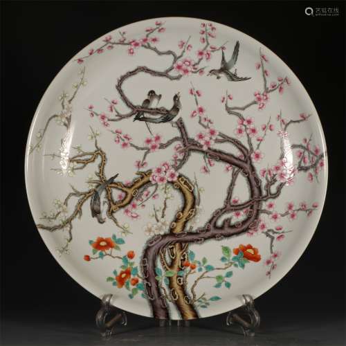 A QING DYANSTY YONGZHENG STYLE FAMILLE ROSE PLATE