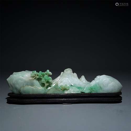 A QING DYNASTY JADEITE  SHANZI ORNAMENT