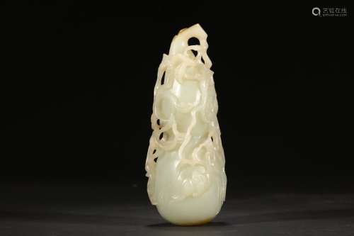 A Chinese Hetian Jade Oanament With Auspicious Pattern