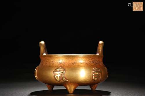 A Chinese Gilt Bronze Ear Censer With Pattern