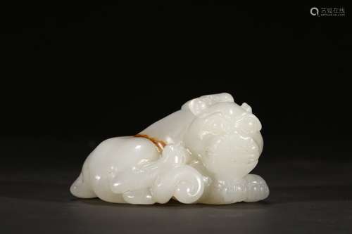 A Chinese Hetian Jade Ornament Wth Beast Shape