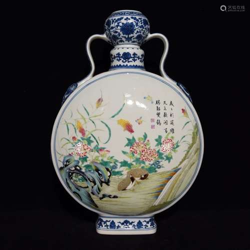 A Chinese Fen Cai Vase With Flower And Bird Pattern