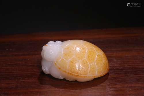 A Chinese Hetian Jade Turtle Shaped Pendant