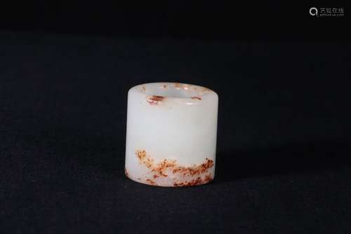 A Chinese Hetian Jade Thumb Ring