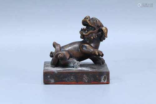 A Chinese Bronze Beast Shaped Seal