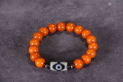 A Chinese Bracelet Of Dzi&Amber