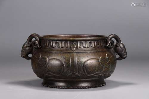 A Chinese Bronze Censer