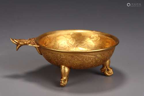 A Chinese Gilt Bronze Floral Pattern Container