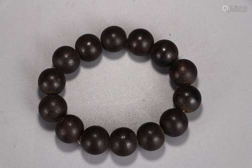 A Chinese Agarwood Bracelet