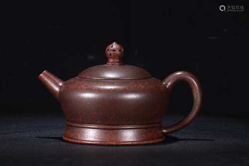 A Chinese Zisha Teapot