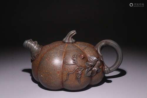 A Chinese Zisha Teapot