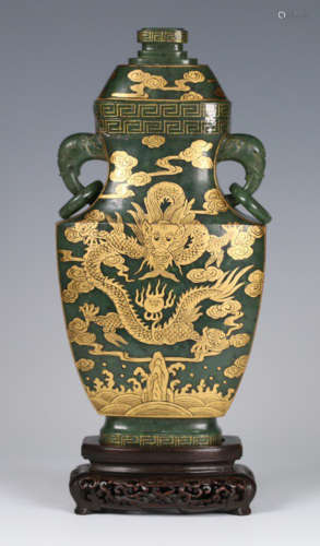 A HETIAN GREEN JADE VASE PAINTED WITH DRAGON
