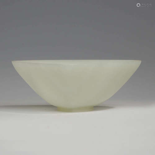 A Chinese White Jade Triangle Bowl