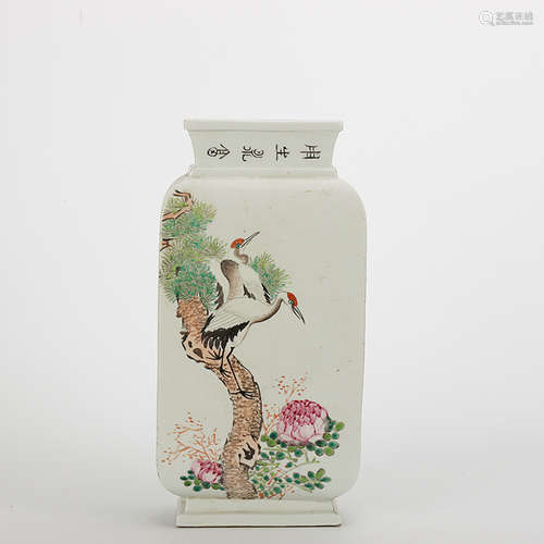 A Chinese Flower&Bird Pattern Light colorful porcelain Square Vase