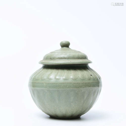 A Chinese Longquan Porcelain Jar