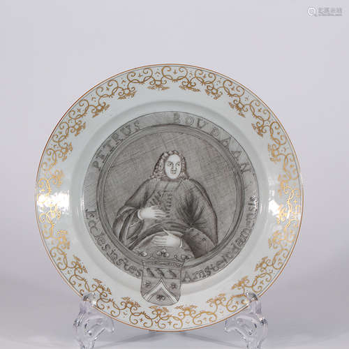 A Chinese Grisaille Gild Western Figure Painted Porcelain Plate