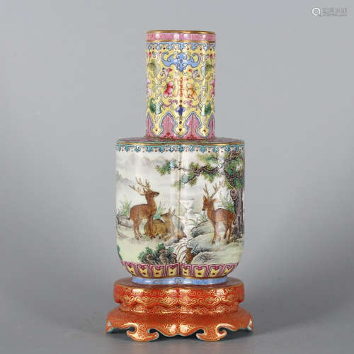 A Chinese Famille Rose Porcelain Siamesed Vase