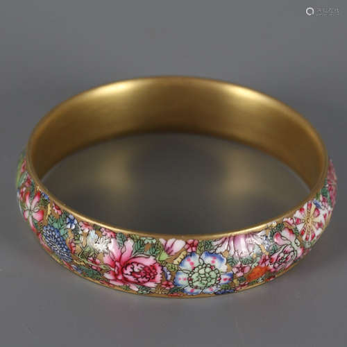 A Chinese Gold Ground Floral Porcelain Bracelet