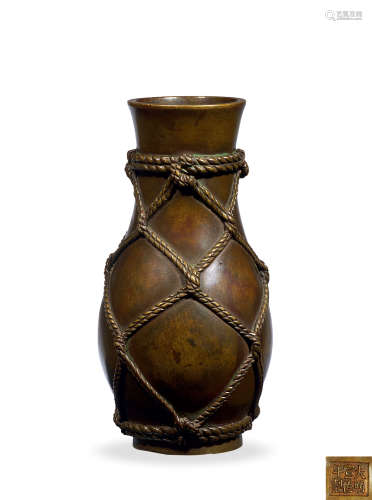 清 铜绳纹瓶  铜器