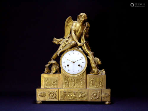 19世紀 欧州 銅鍍金細密細工天使紋置時計