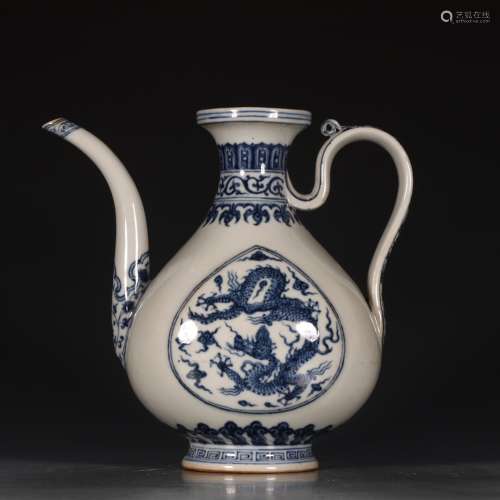 Chinese Ming Dynasty Xuande Blue And White Porcelain Pot