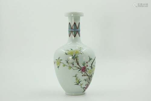 Chinese Qing Dynasty Yongzheng Period Famille Rose Bottle