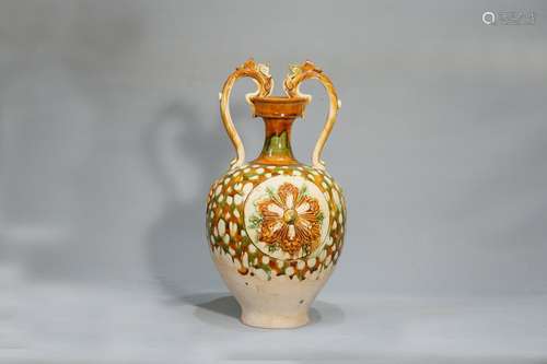 Chinese Tricolor Shuanglong Porcelain Bottle