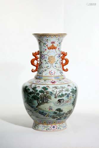 Chinese Qing Dynasty Qianlong Period Famille Rose Porcelain Bottle