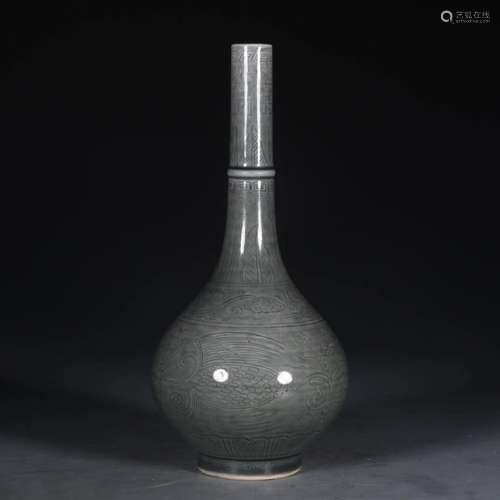 Chinese Ming Dynasty Chenghua Period Grey Glaze Porcelain Bottle