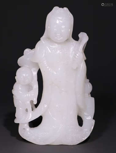 A HETIAN JADE GUANYIN BUDDHA STATUE