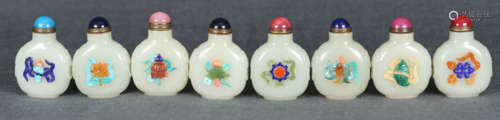 SET OF HETIAN JADE SNUFF BOTTLE EMBEDDED WITH GEM